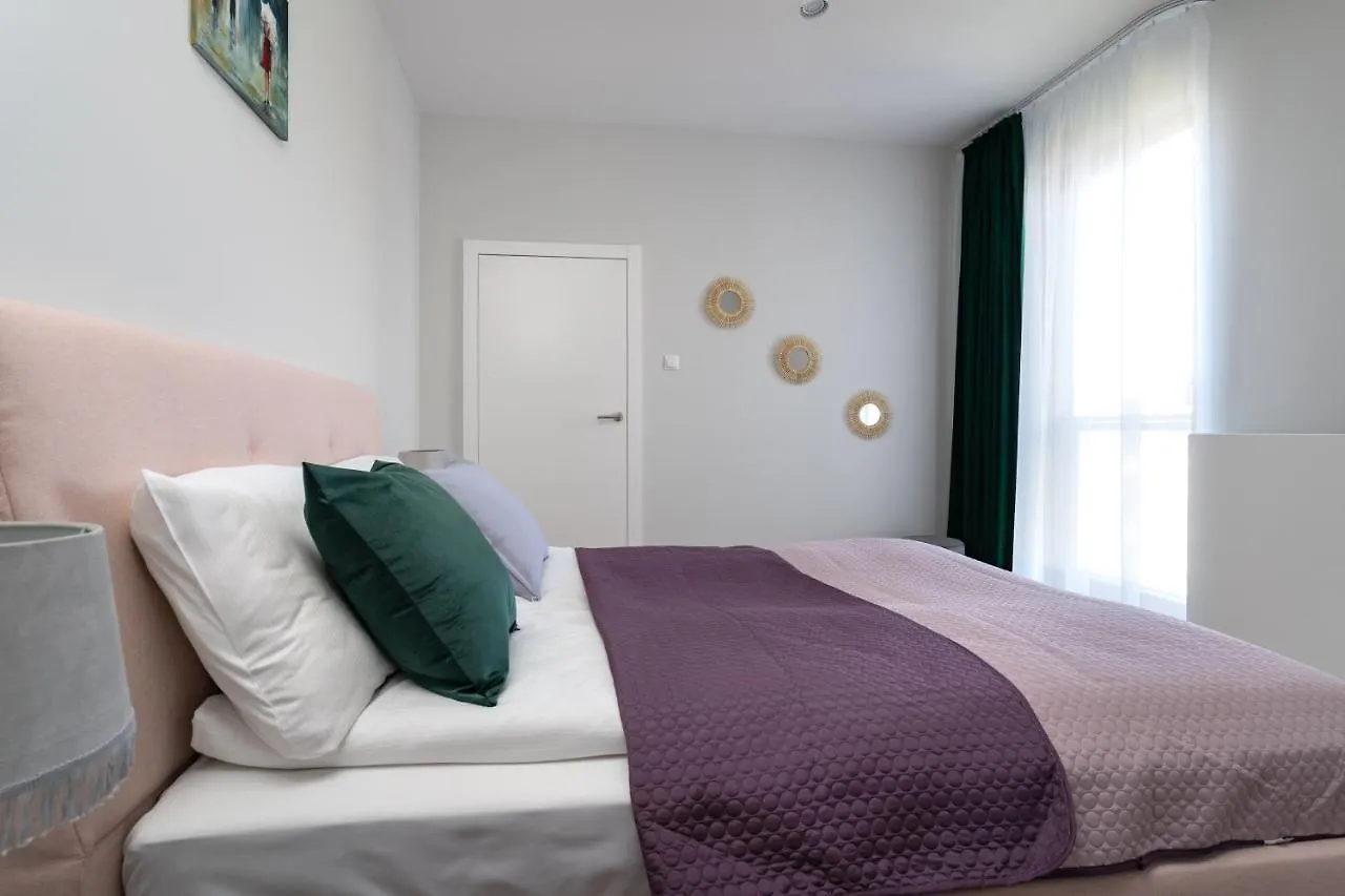 Apartment Ina Rent - Przy Plazy- Nadmorski Dwor Gdansk Poland